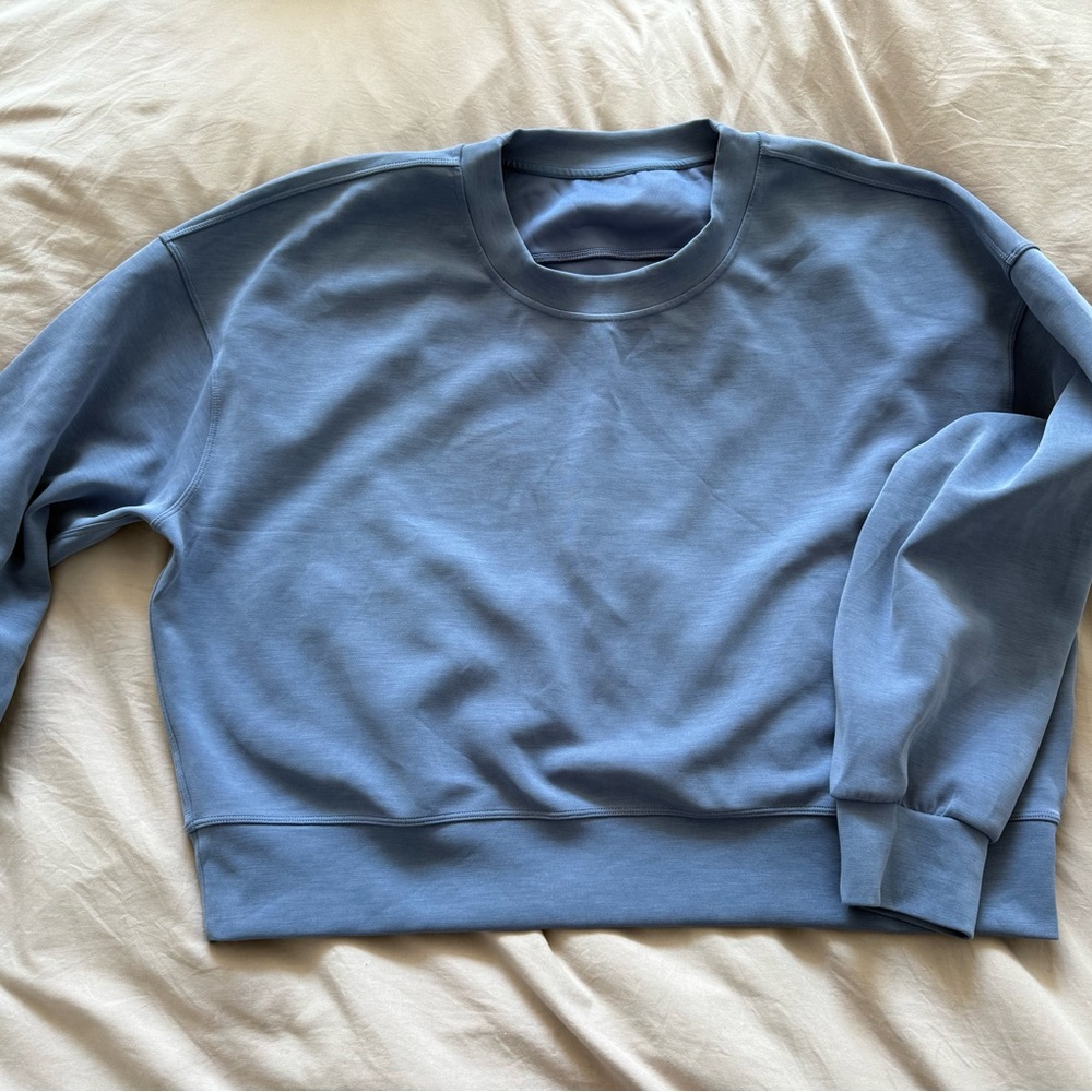 Lululemon soft crew, never worn
